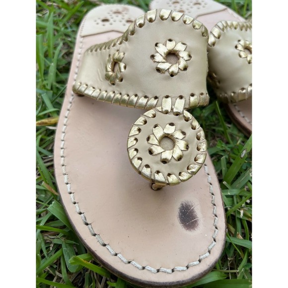 Jack Rogers Women's Nantucket Gold Thong Sandals, Size 7 - Picture 6 of 17